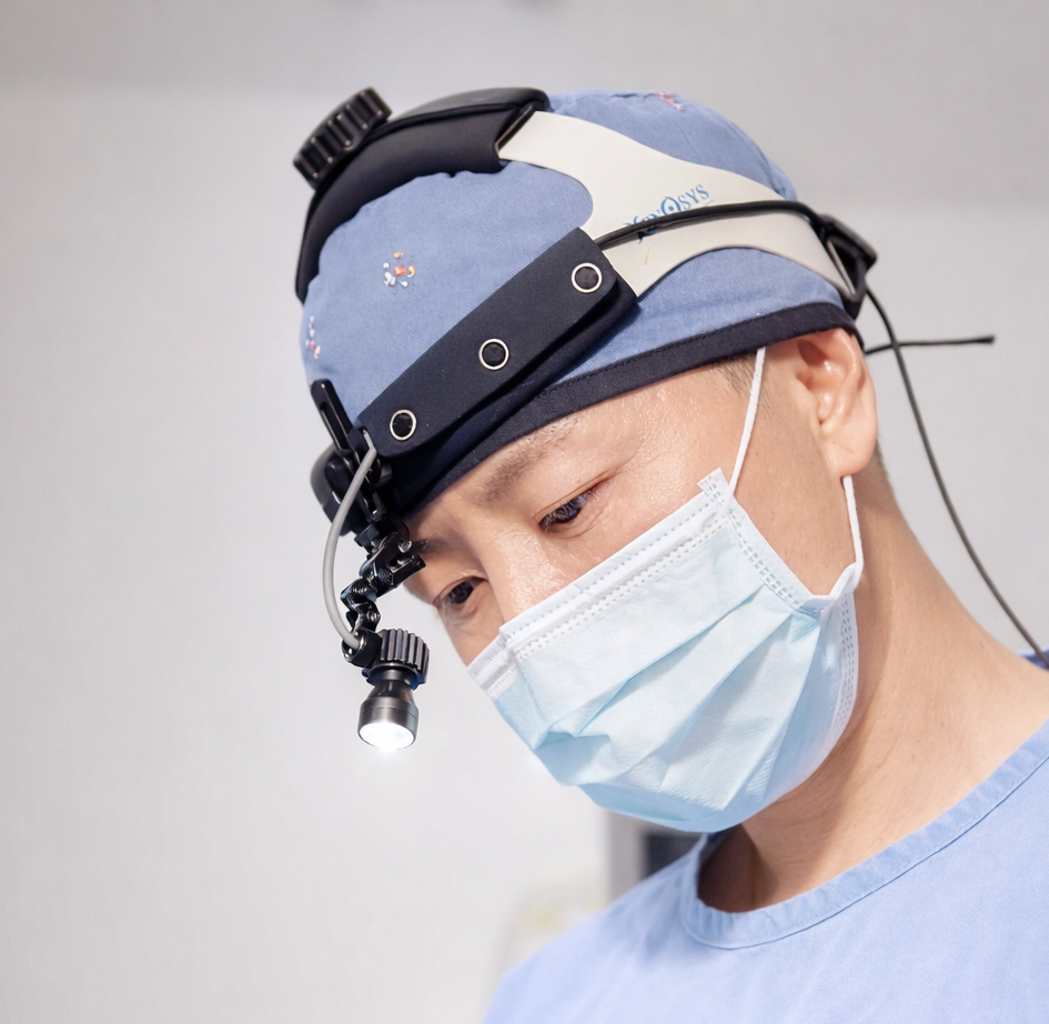 가슴확대 수술 전후 회복 비교 Breast Surgery Recovery Comparison