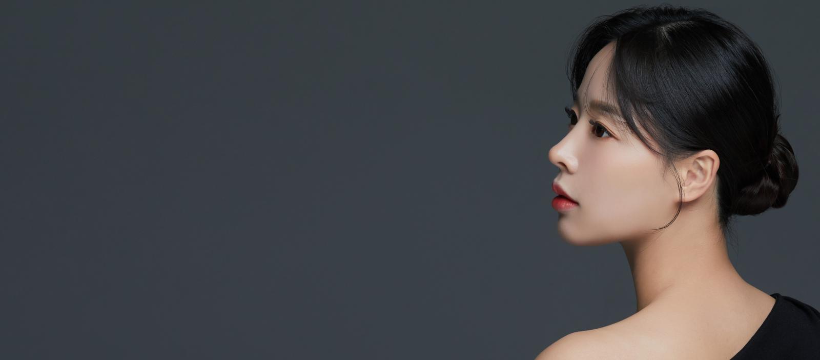 윈느성형외과 메인 이미지 - 강남 가슴중점 성형외과 UNE Plastic Surgery Hero